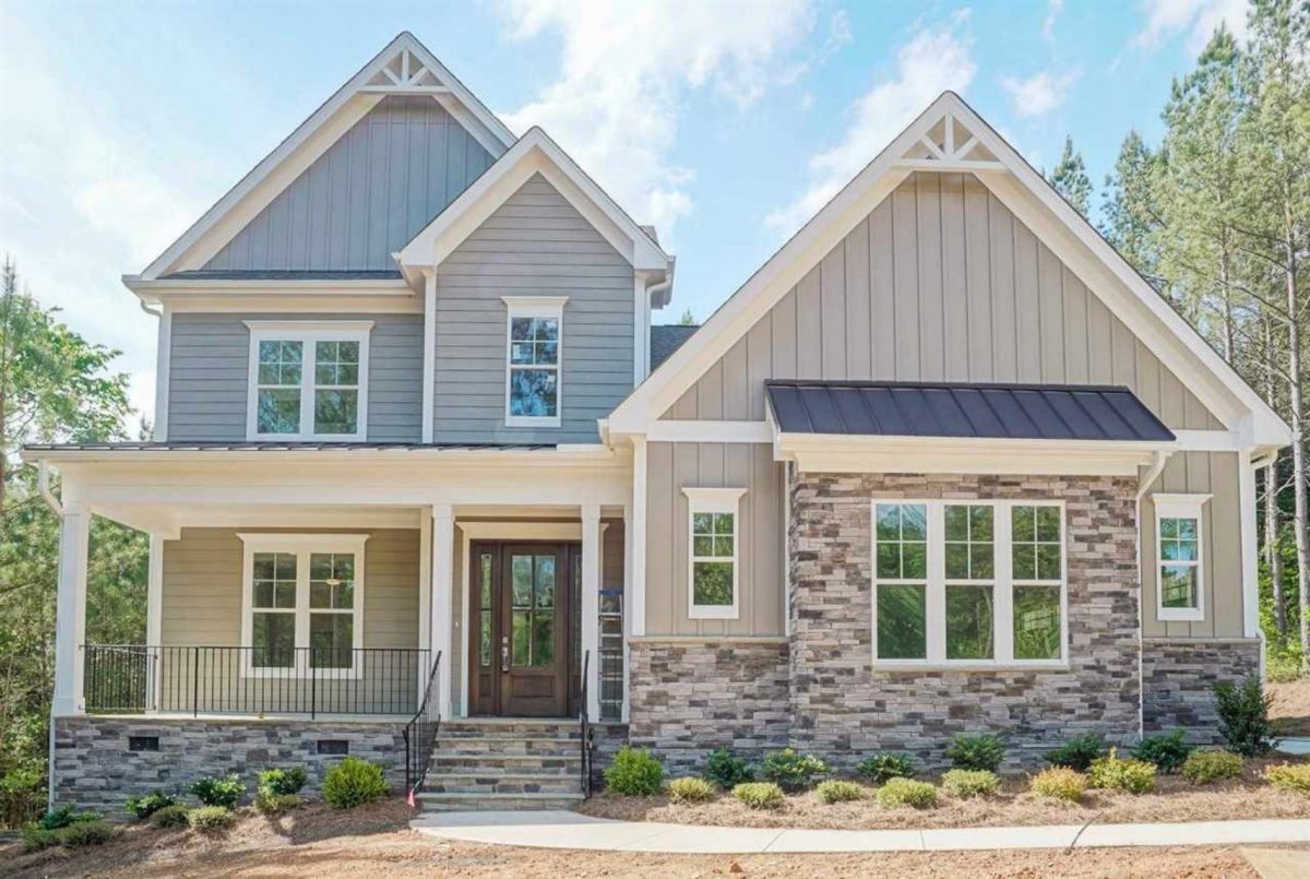 Modern Craftsman house Plan with Spacious Floor Plan & CAD Designs