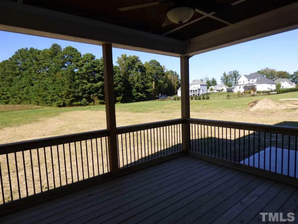 Modern Architectural house Plan with 2 Floors and 4 Beds