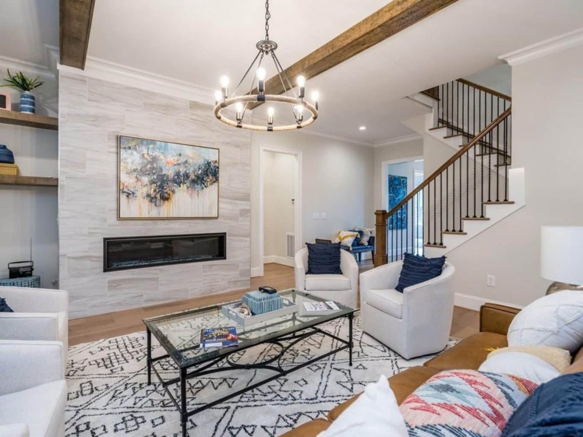 Craftsman house Plan with Spacious Floor Plans and CAD Designs