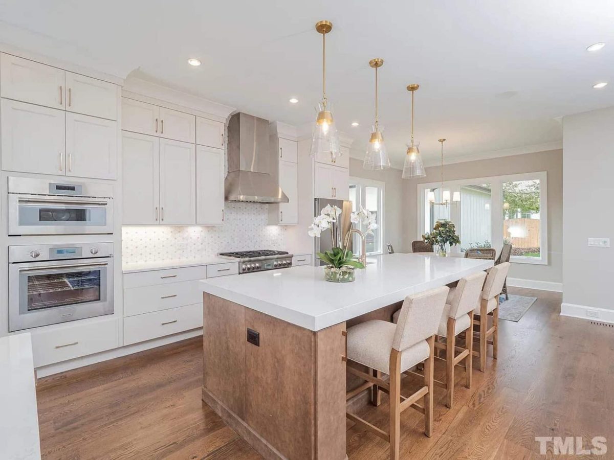 Stunning Modern Craftsman house Plan with CAD Designs