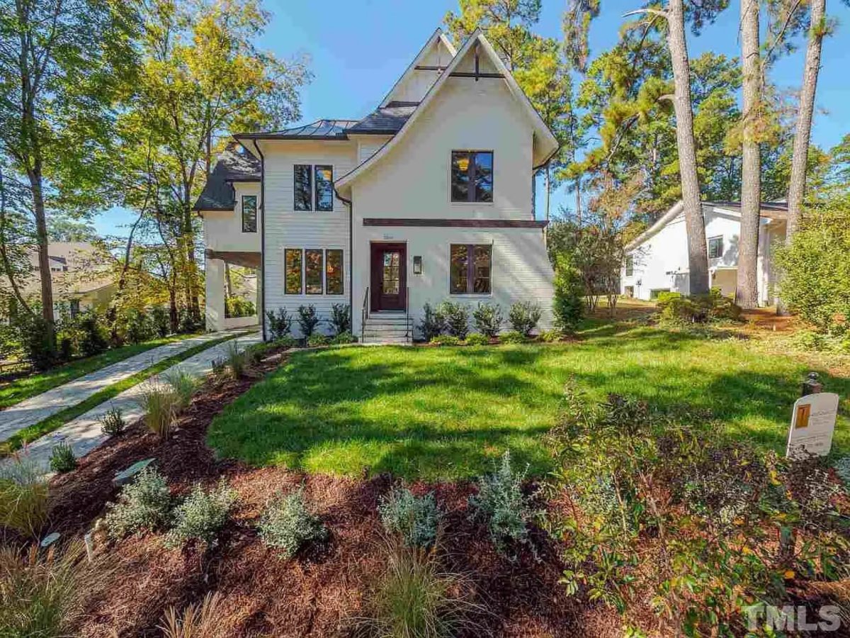 Stunning Modern Craftsman house Plan with CAD Designs