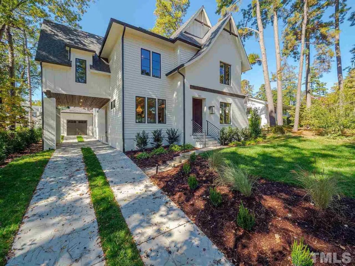 Stunning Modern Craftsman house Plan with CAD Designs