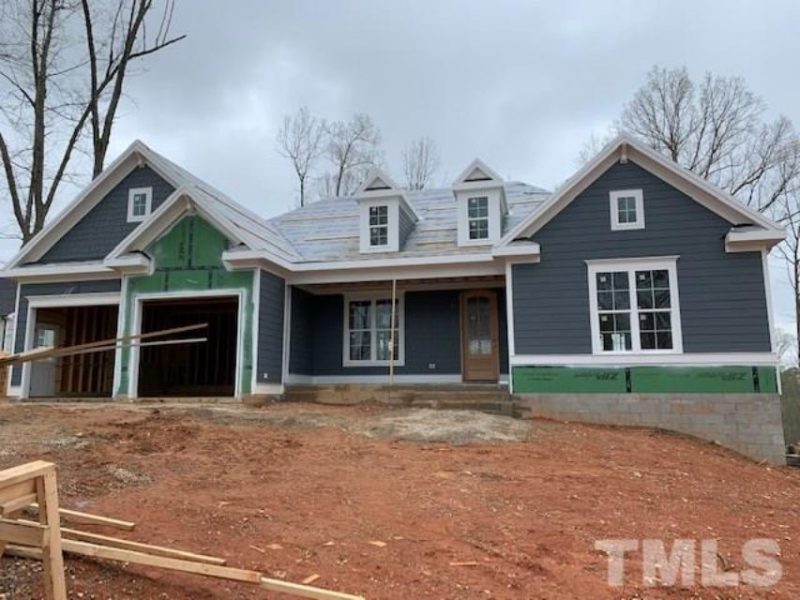 Beautiful 2.5-Story house Plan with 5 Bedrooms and Detailed CAD Designs