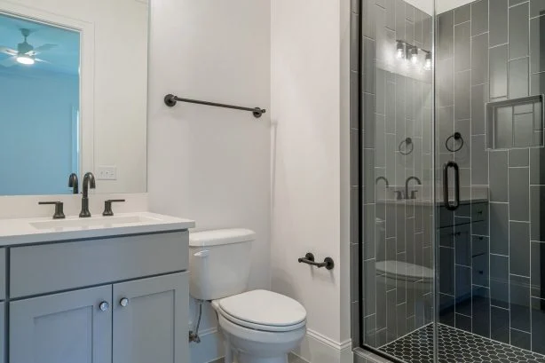 Beautiful 2.5-Story house Plan with 5 Bedrooms and Detailed CAD Designs