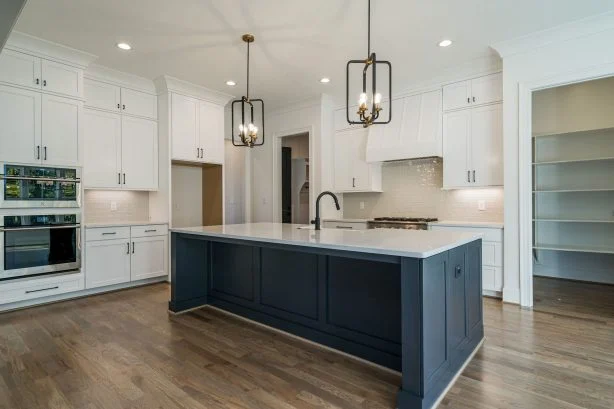 Beautiful 2.5-Story house Plan with 5 Bedrooms and Detailed CAD Designs