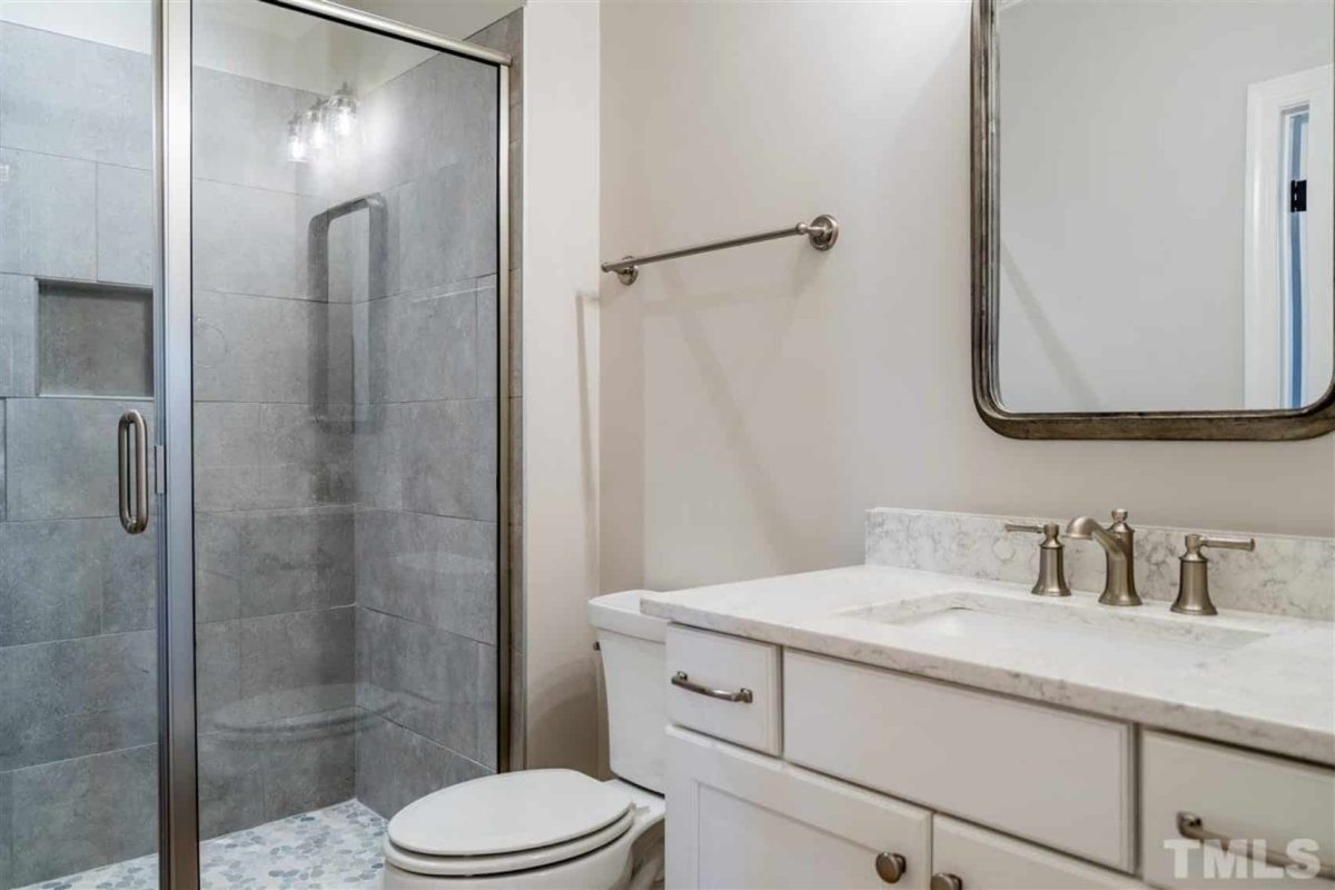 Modern Craftsman Floor Plan: Stunning house Design with CAD Blueprint