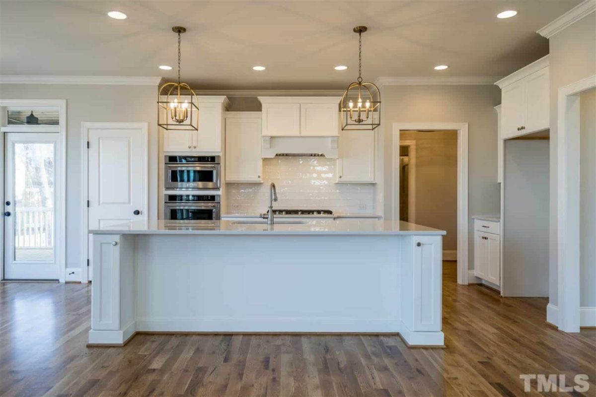 Modern Craftsman Floor Plan: Stunning house Design with CAD Blueprint