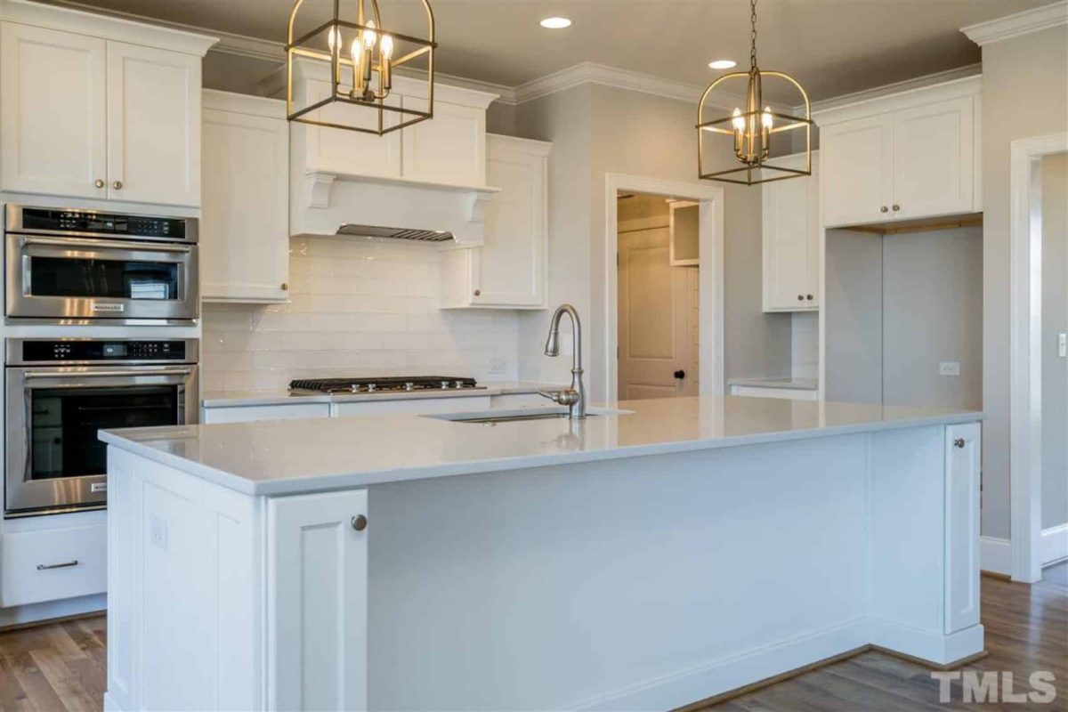 Modern Craftsman Floor Plan: Stunning house Design with CAD Blueprint