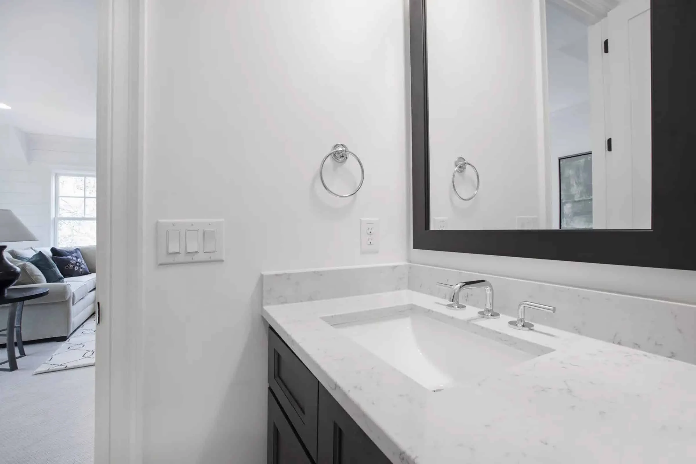 Charming Two-Story house Plan with CAD Designs and Floor Blueprint