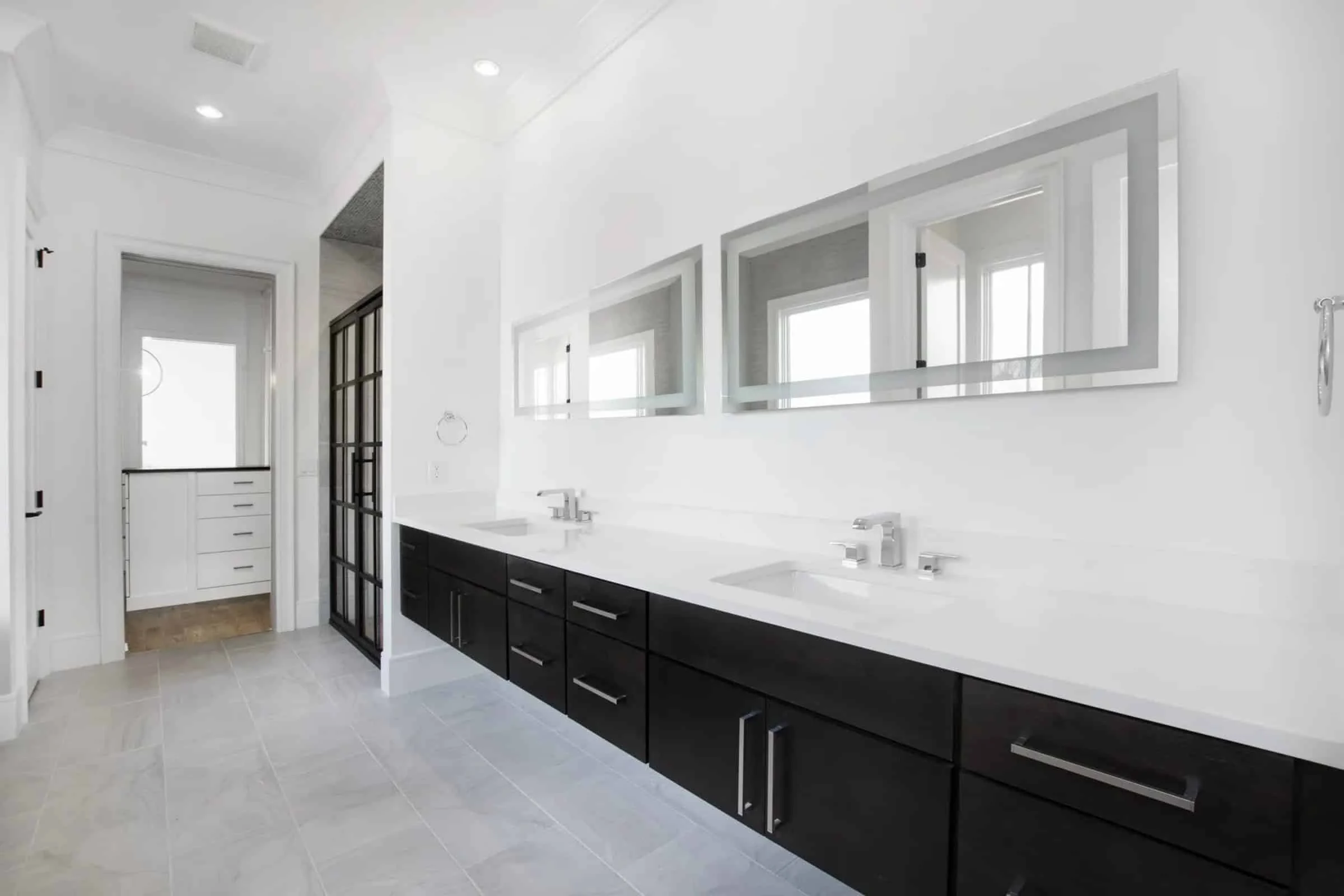 Charming Two-Story house Plan with CAD Designs and Floor Blueprint