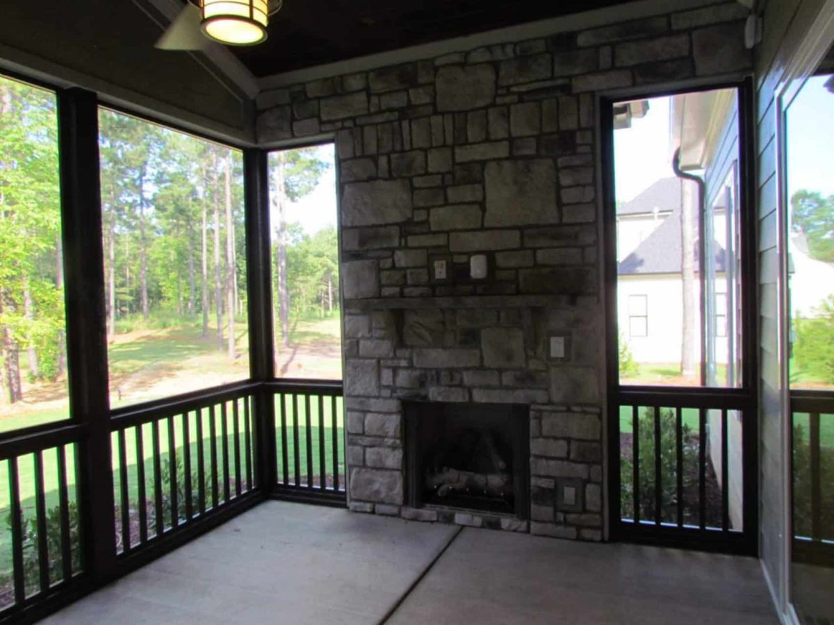 Craftsman house Floor Plan with Spacious Garage and Open Layout
