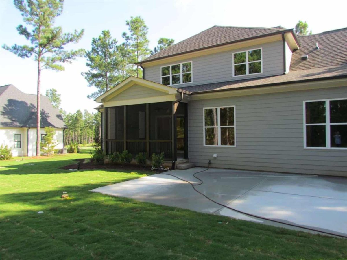 Craftsman house Floor Plan with Spacious Garage and Open Layout