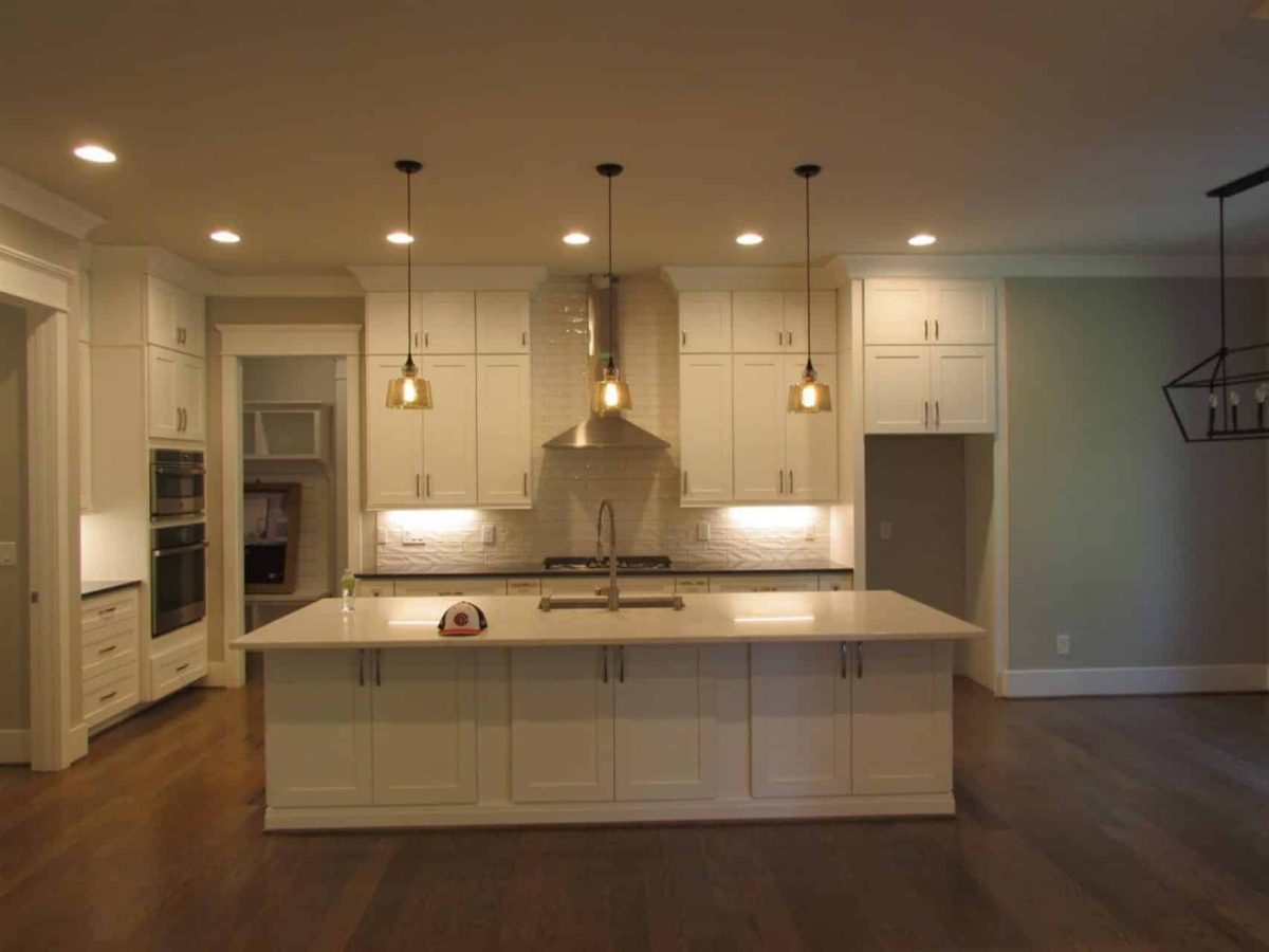 Craftsman house Floor Plan with Spacious Garage and Open Layout