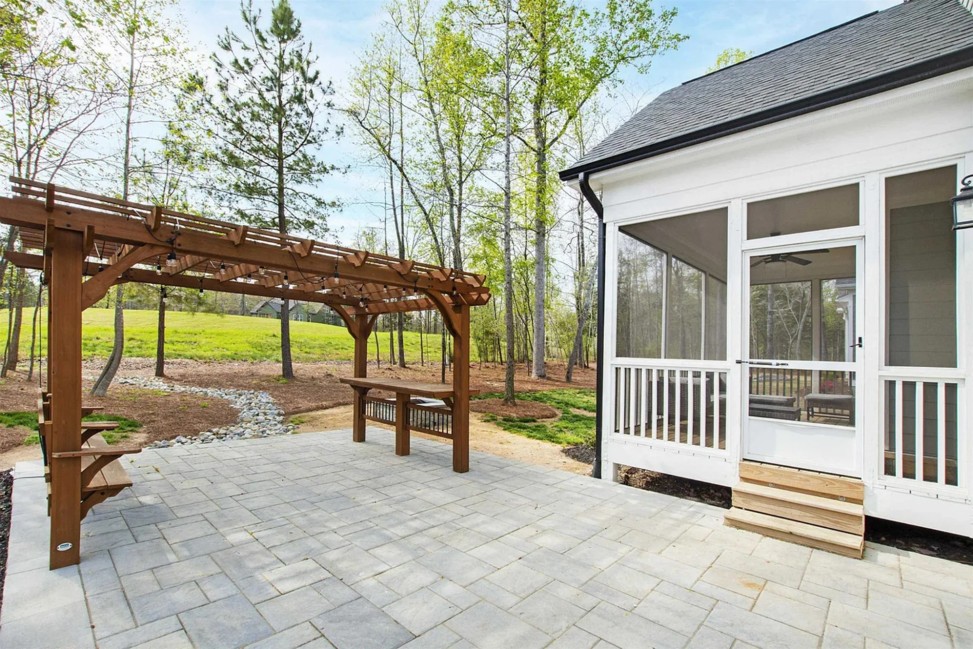 Spacious house Plan with CAD Blueprints & Modern Designs