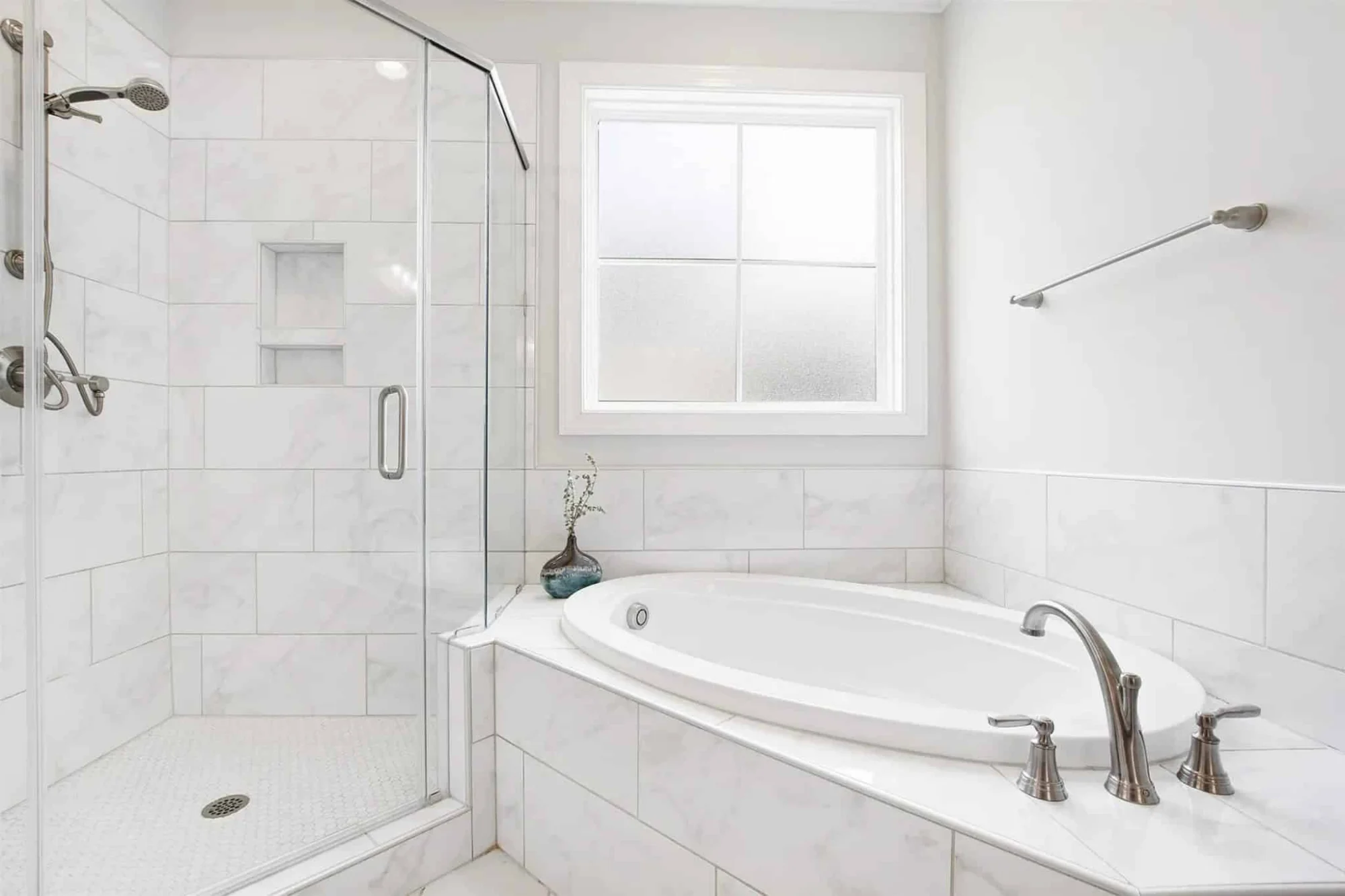 Spacious house Plan with CAD Blueprints & Modern Designs