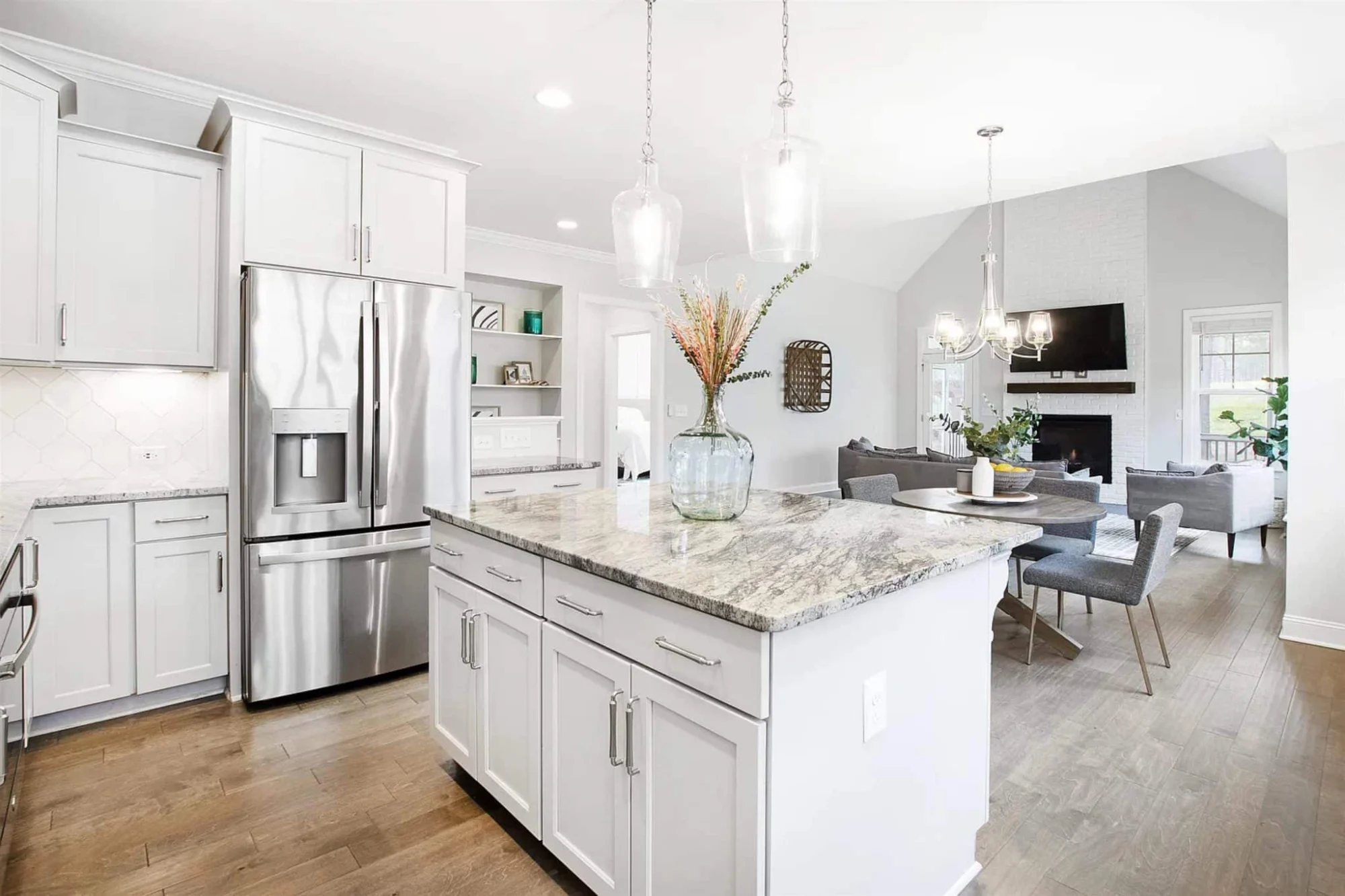 Spacious house Plan with CAD Blueprints & Modern Designs