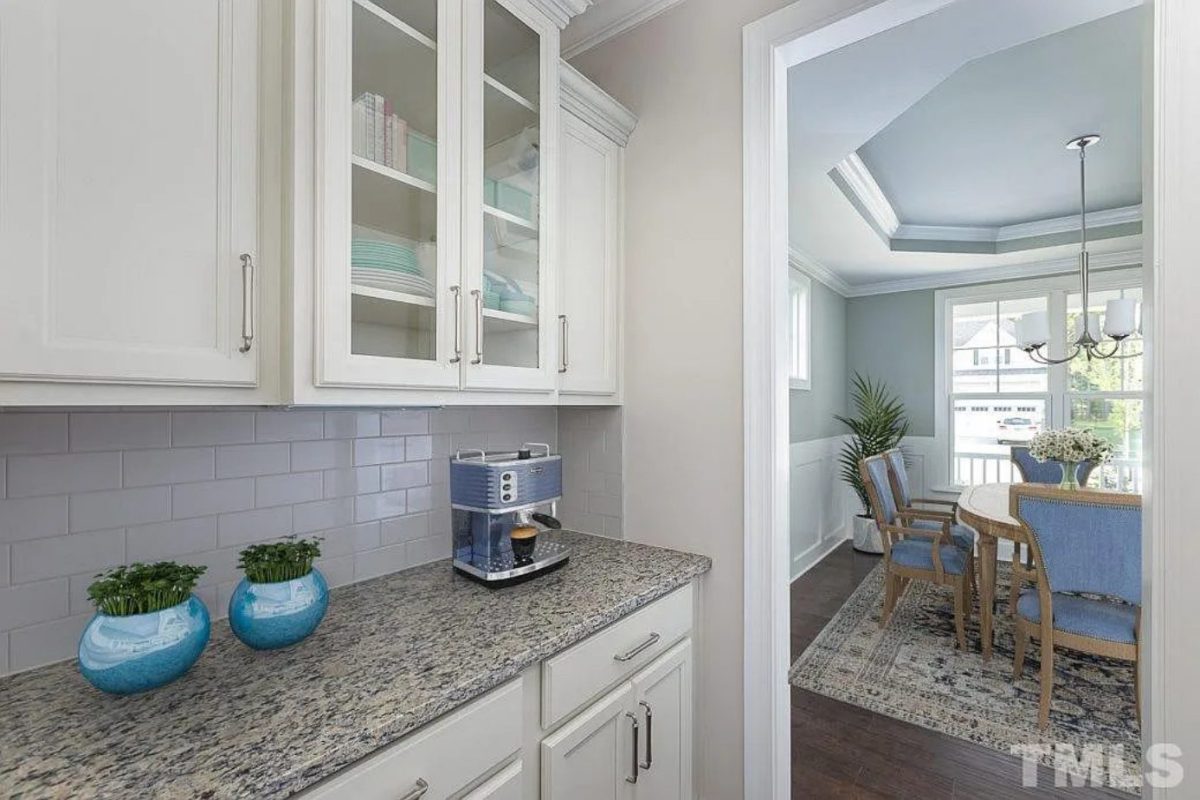 Elegant house Plan with 5 Bedrooms, CAD Designs & Blueprint