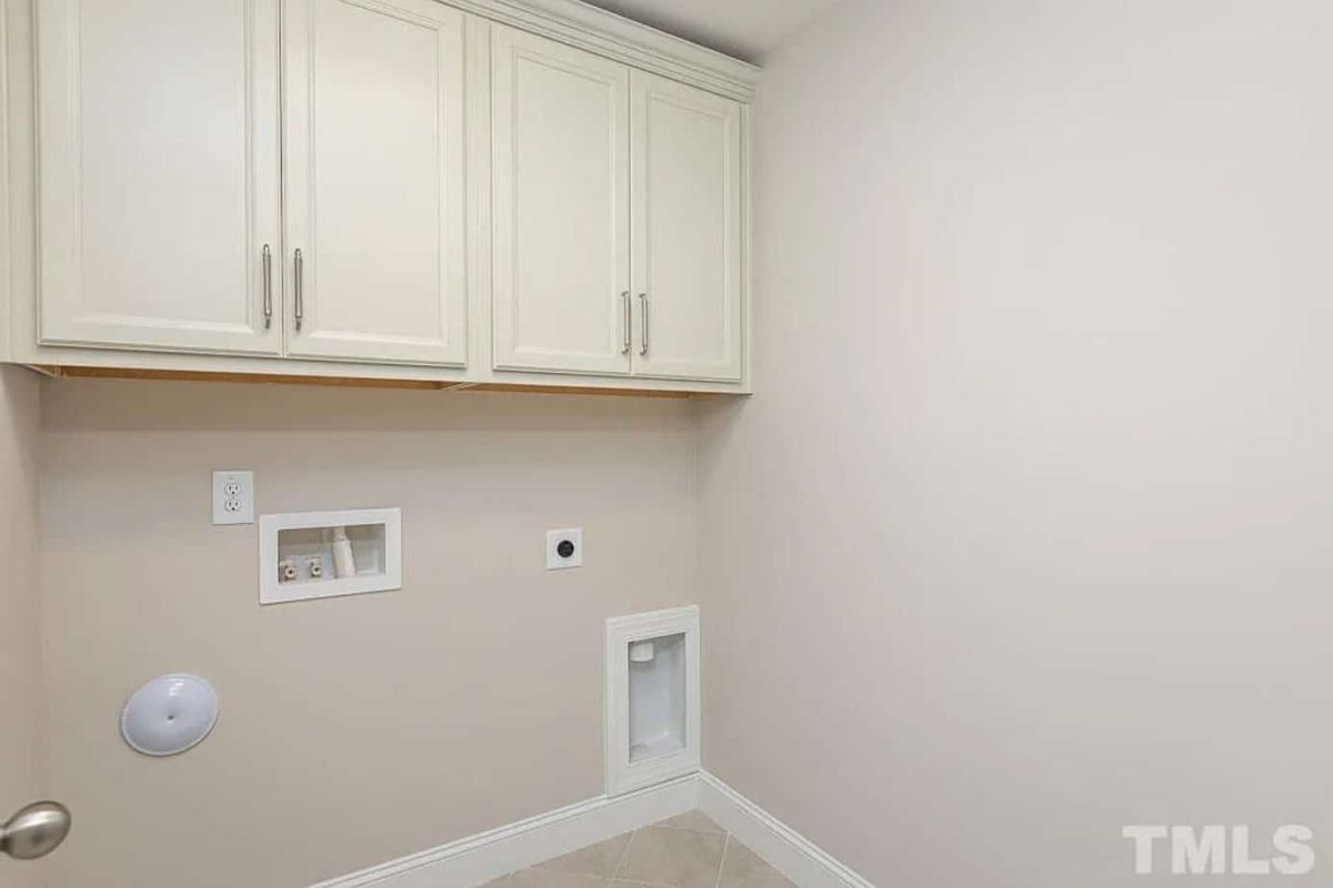 Elegant house Plan with 5 Bedrooms, CAD Designs & Blueprint