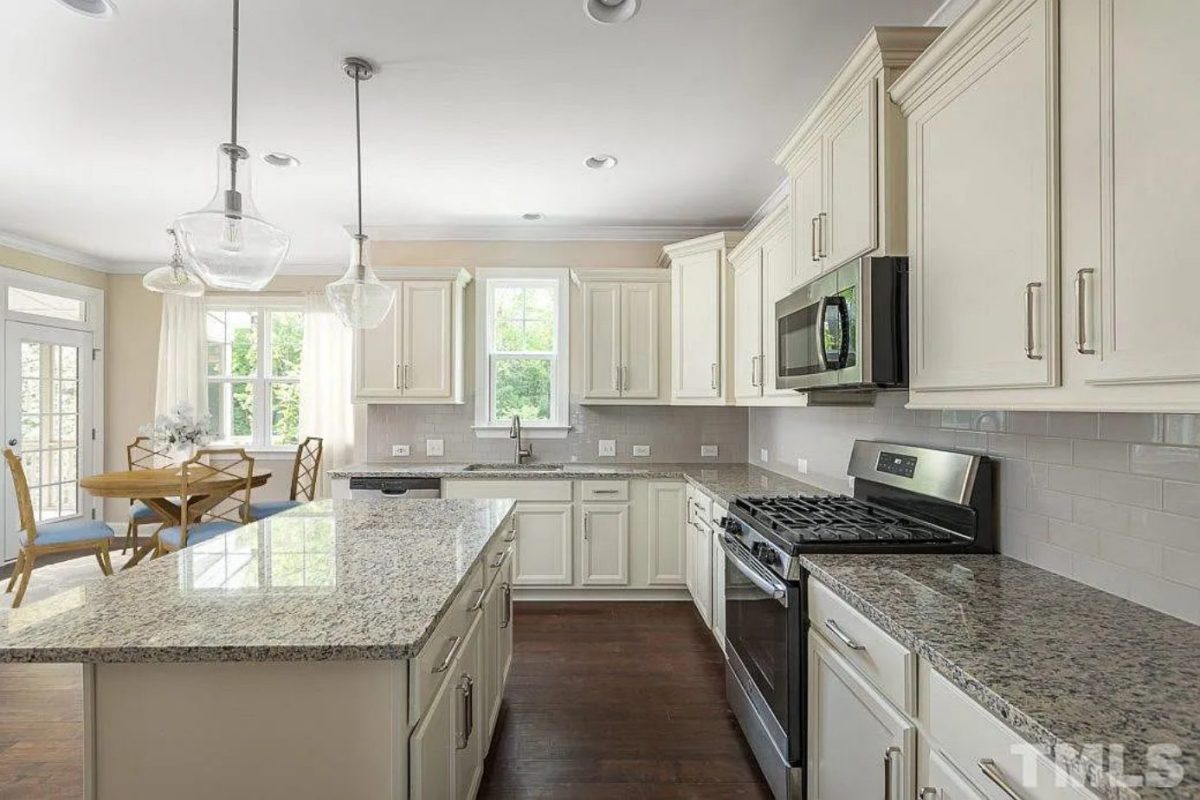 Elegant house Plan with 5 Bedrooms, CAD Designs & Blueprint