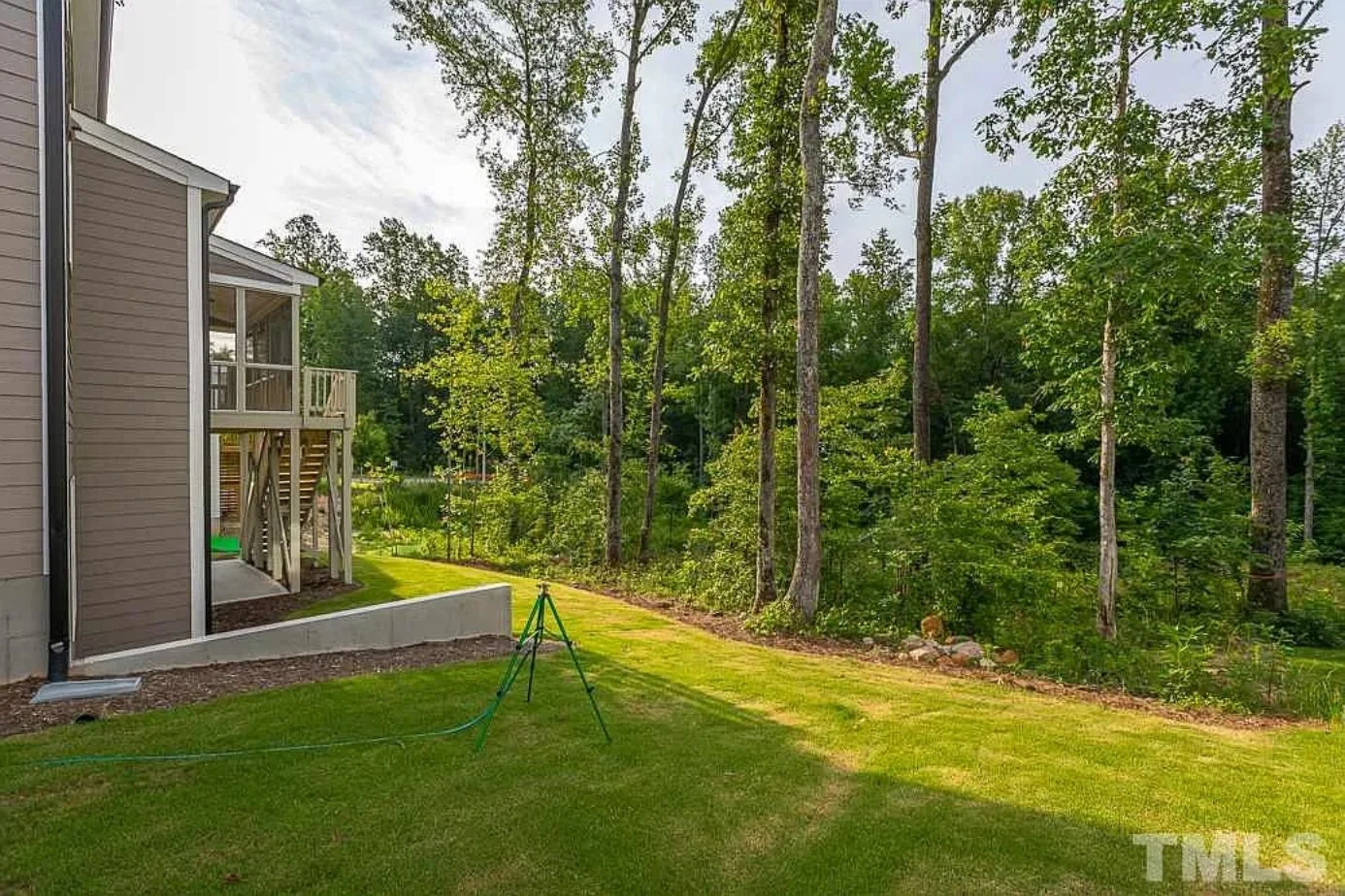 18-1884 HOUSE PLAN - Elegant House Plan with 5 Bedrooms, CAD Designs & Blueprint 3 Elegant house Plan with 5 Bedrooms, CAD Designs & Blueprint