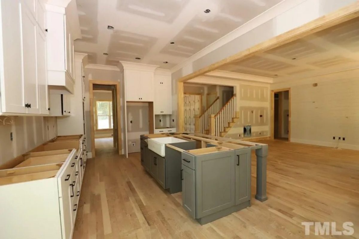 Modern Craftsman house Floor Plan with CAD Designs & Blueprints