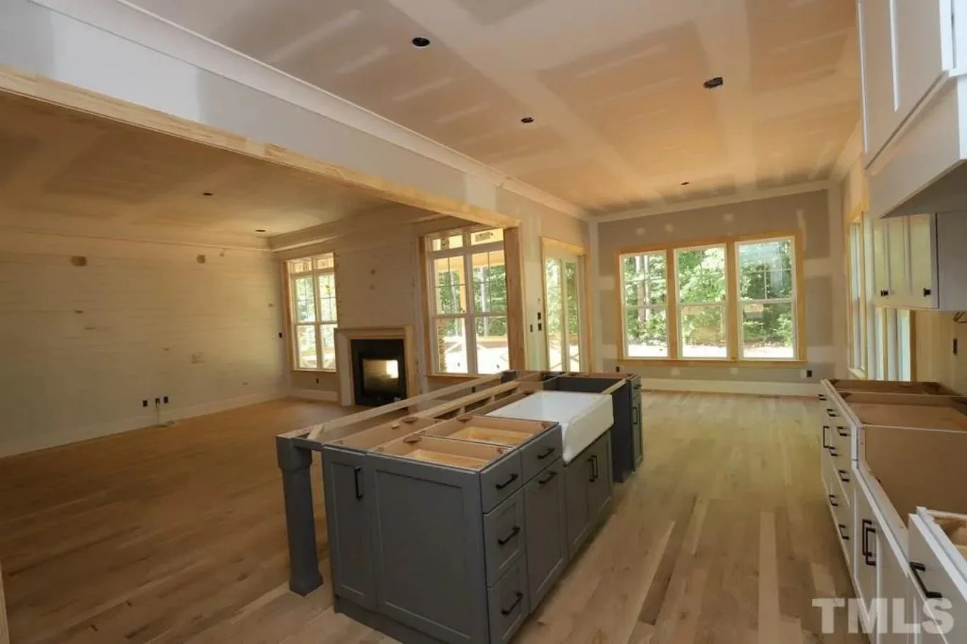 18-1636 HOUSE PLAN - Craftsman Home Plan - 4-Bed, 3-Bath, 2,750 SF 27 Modern Craftsman house Floor Plan with CAD Designs & Blueprints