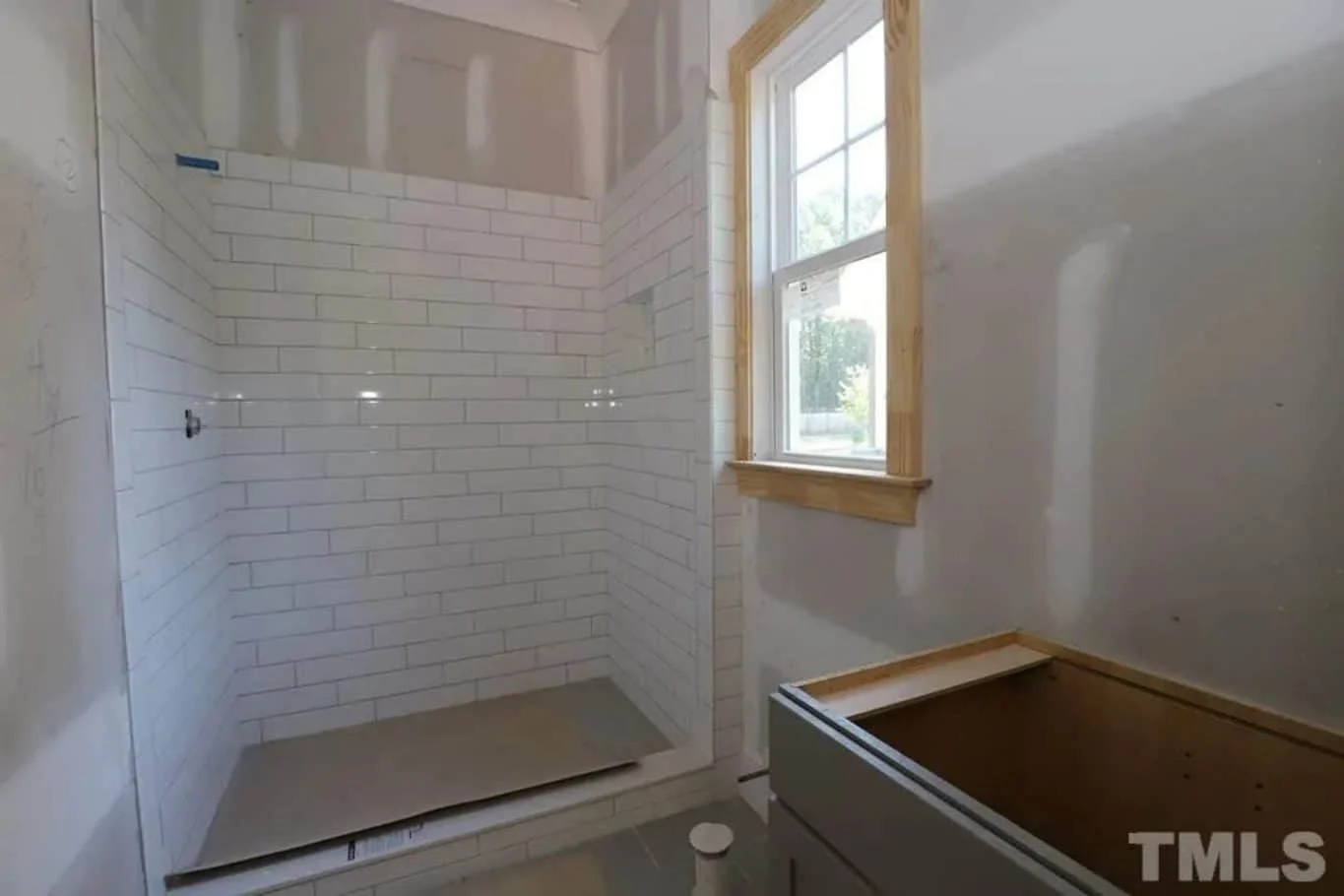 18-1636 HOUSE PLAN - Craftsman Home Plan - 4-Bed, 3-Bath, 2,750 SF 21 Modern Craftsman house Floor Plan with CAD Designs & Blueprints