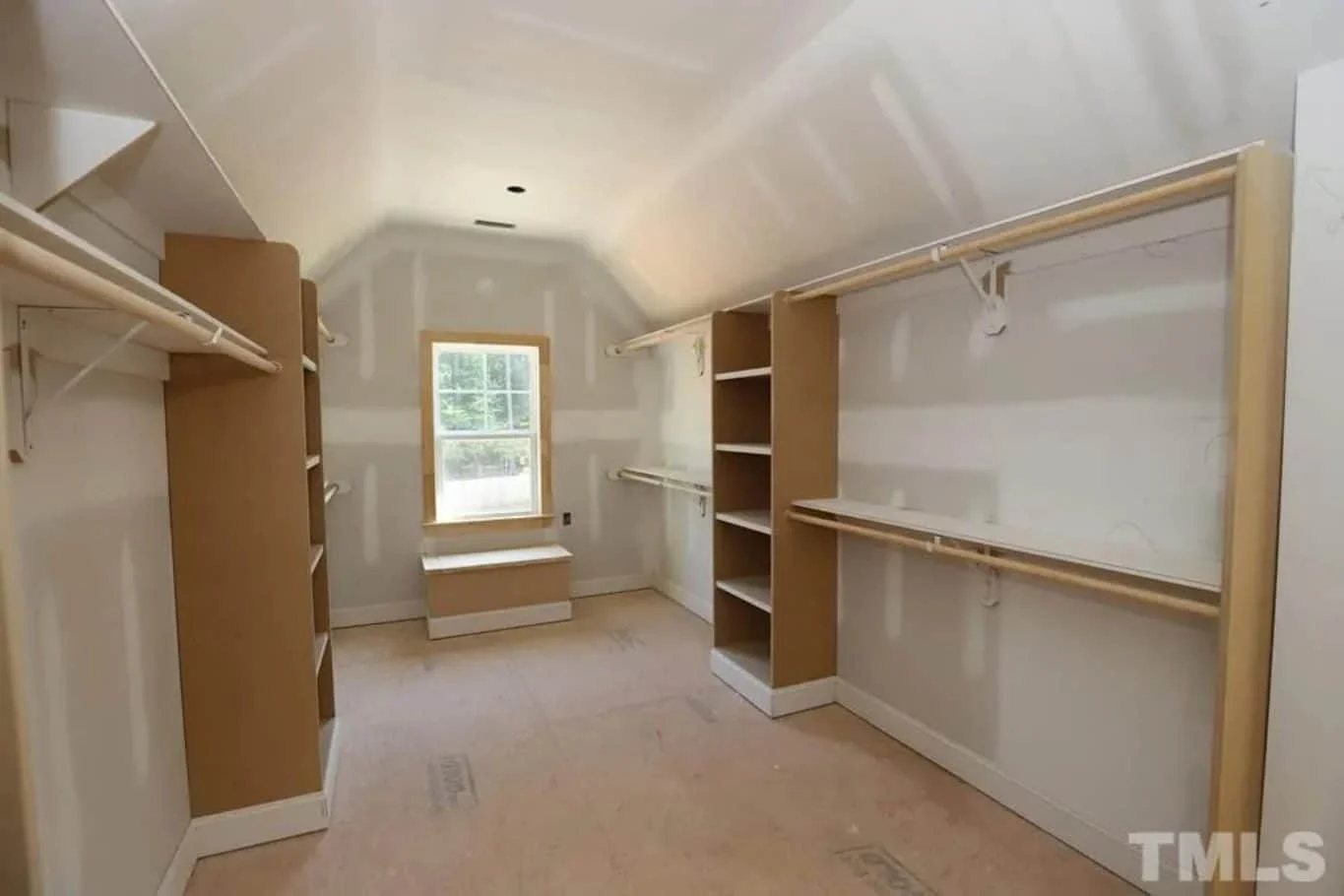 18-1636 HOUSE PLAN - Craftsman Home Plan - 4-Bed, 3-Bath, 2,750 SF 18 Modern Craftsman house Floor Plan with CAD Designs & Blueprints