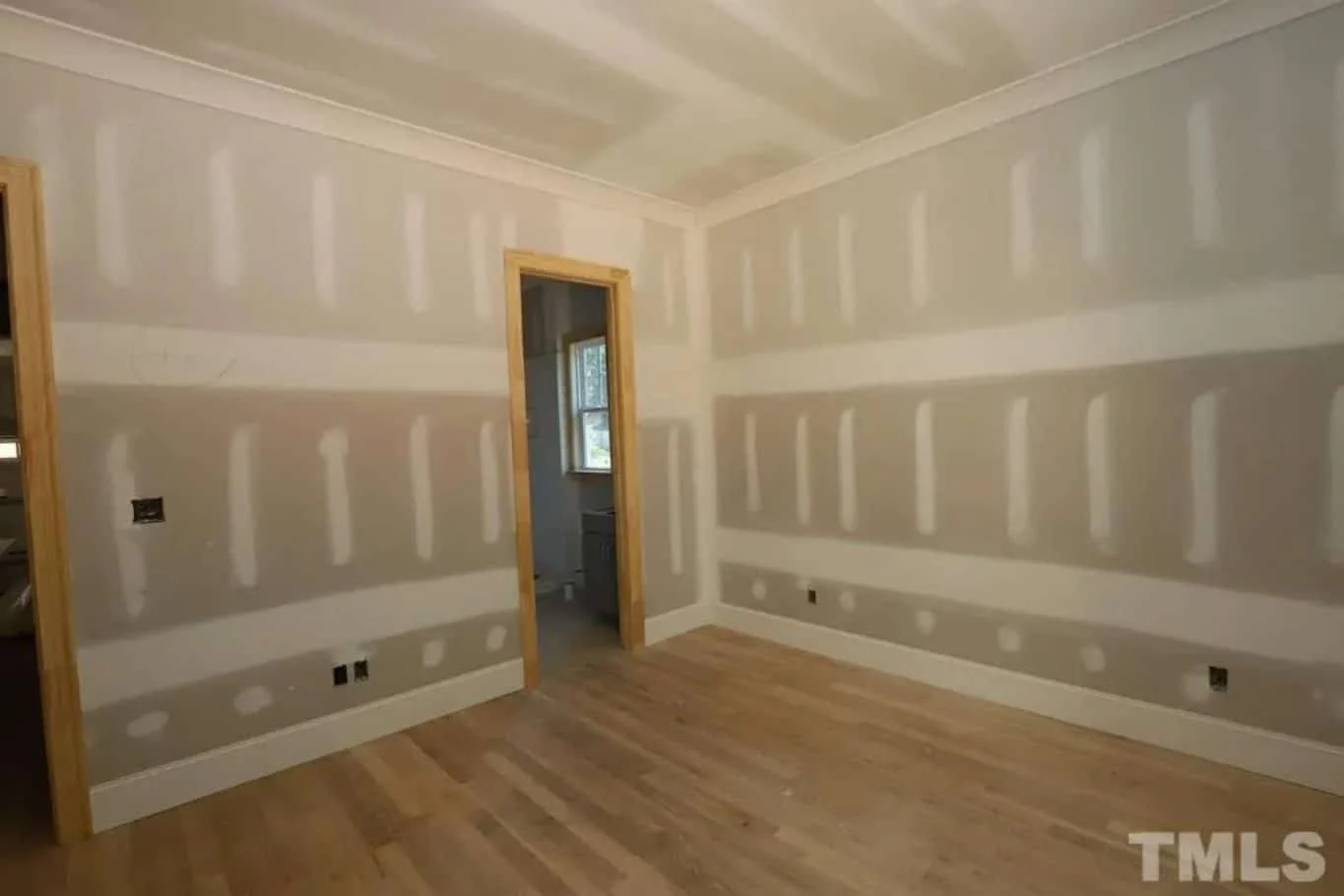 18-1636 HOUSE PLAN - Craftsman Home Plan - 4-Bed, 3-Bath, 2,750 SF 14 Modern Craftsman house Floor Plan with CAD Designs & Blueprints