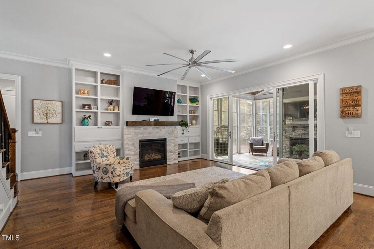 Craftsman house Plan with Detailed Floor Blueprint Designs