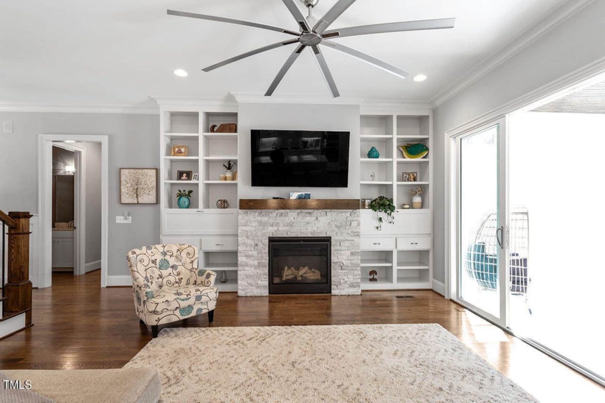 Craftsman house Plan with Detailed Floor Blueprint Designs