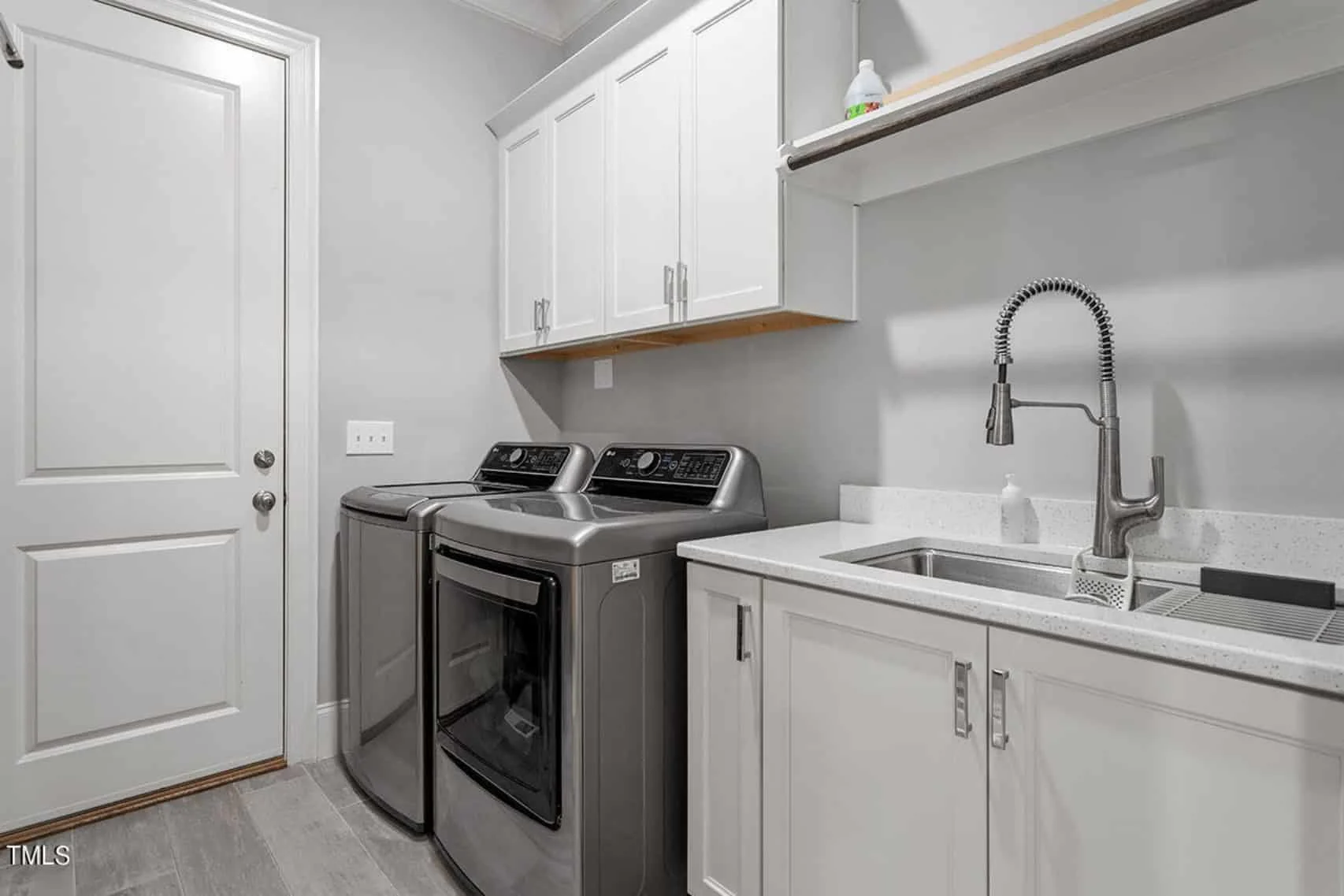 18-1588 HOUSE PLAN - Craftsman Home Plan - 4-Bed, 3.5-Bath, 3,231 SF 13 Craftsman house Plan with Detailed Floor Blueprint Designs