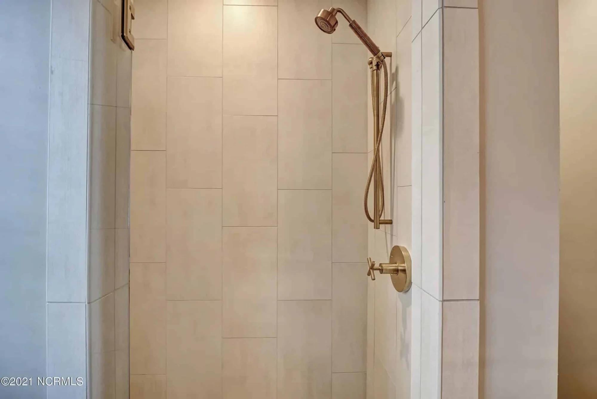 Elegant house Plan with Detailed Architecture and Floor Designs