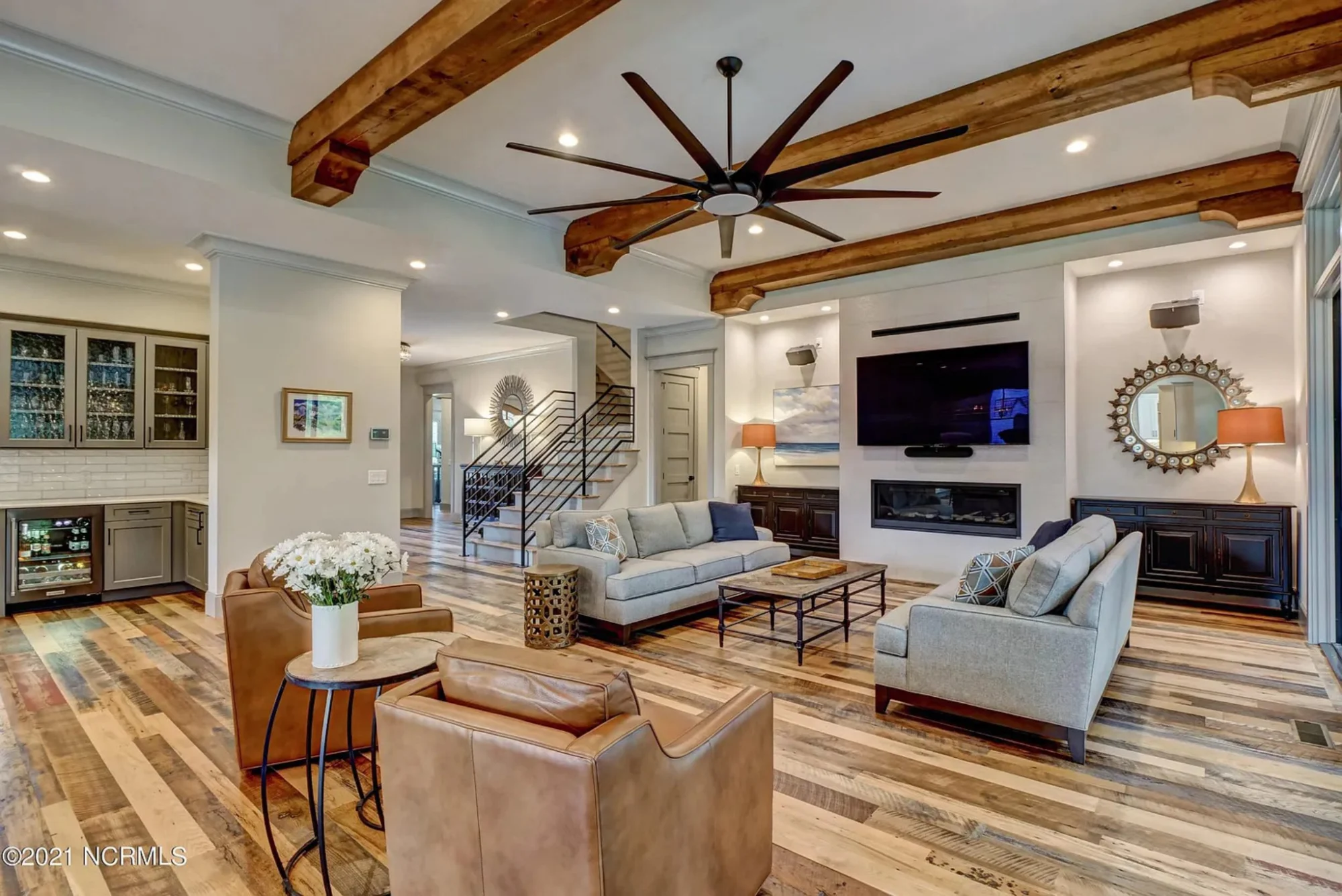 Elegant house Plan with Detailed Architecture and Floor Designs