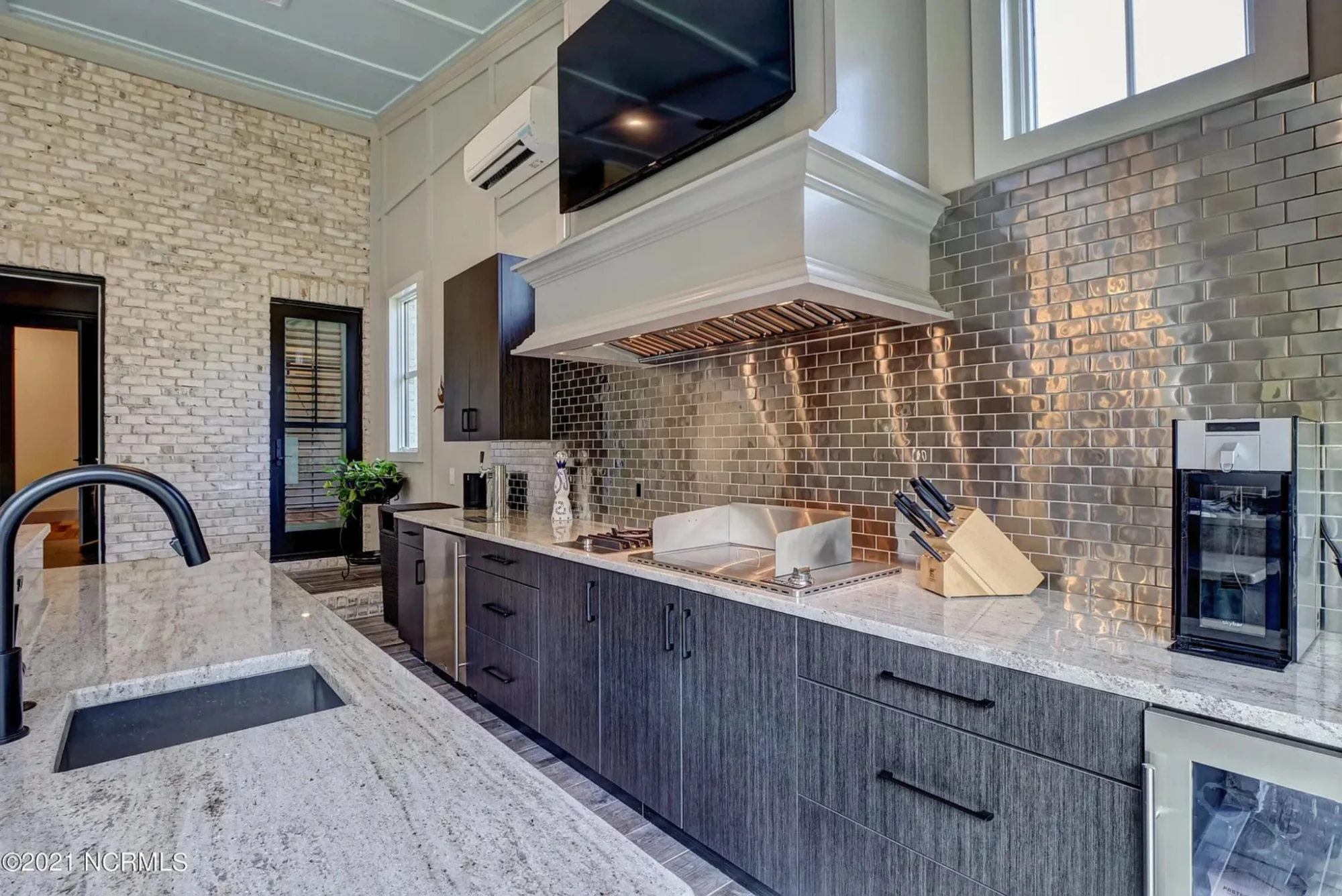 Elegant house Plan with Detailed Architecture and Floor Designs