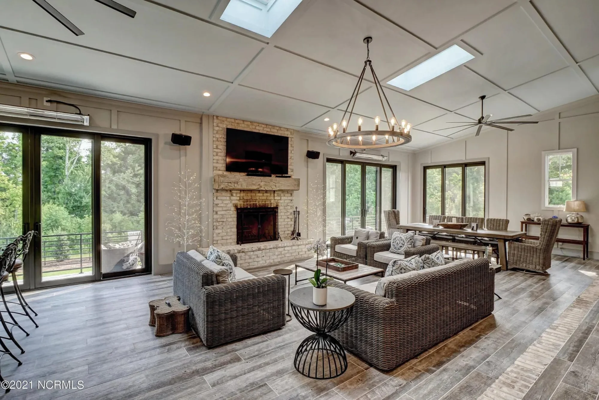 Elegant house Plan with Detailed Architecture and Floor Designs