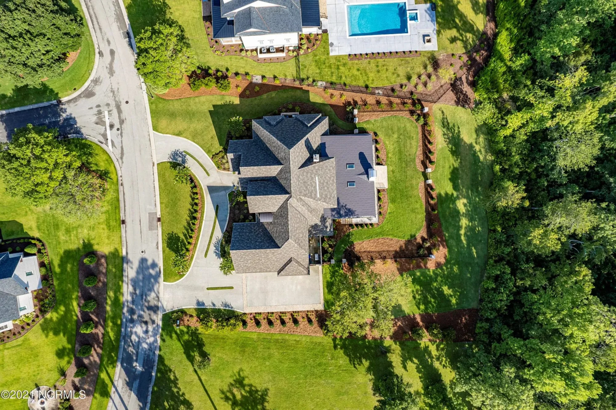 Elegant house Plan with Detailed Architecture and Floor Designs