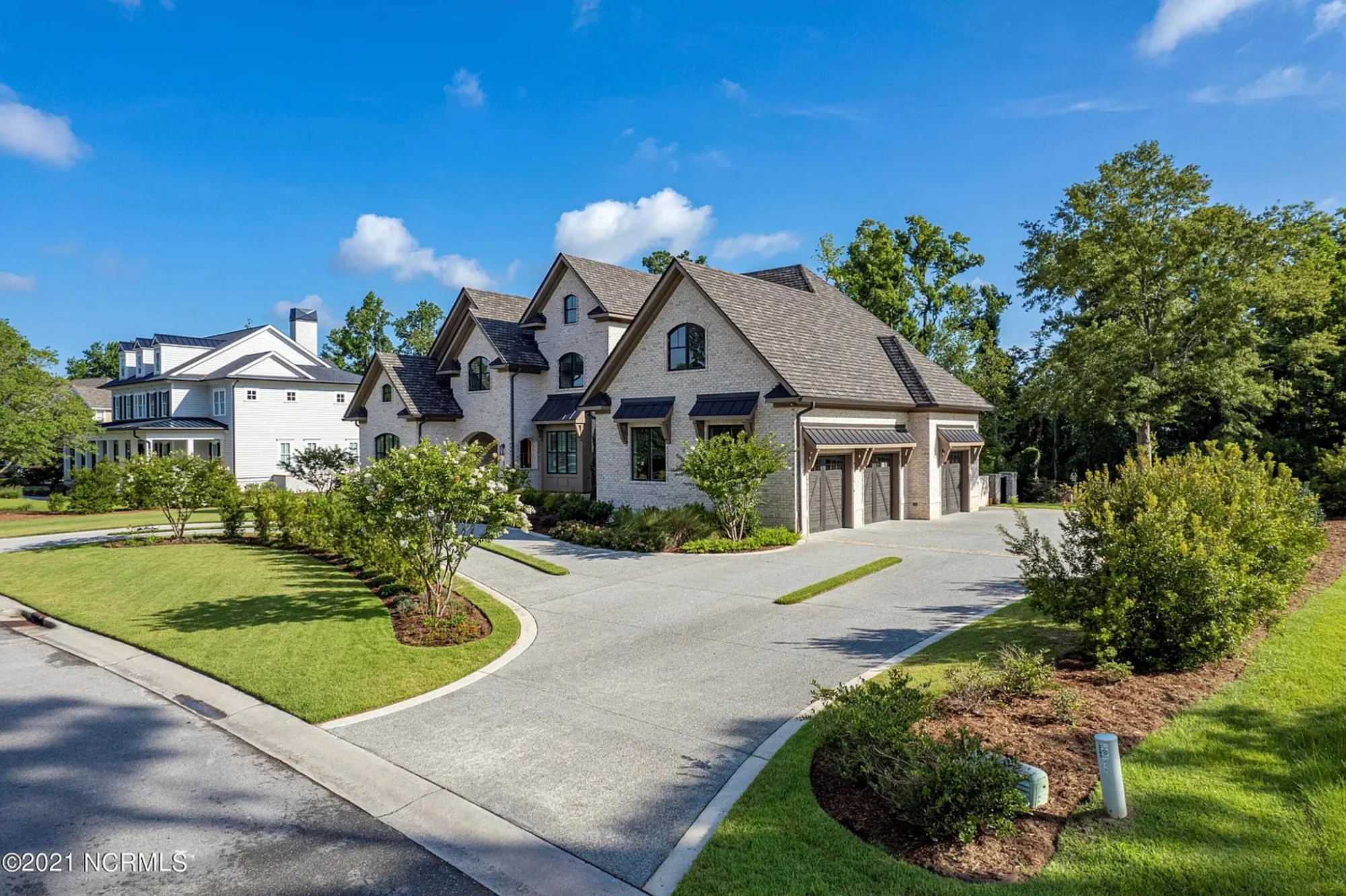 Elegant house Plan with Detailed Architecture and Floor Designs