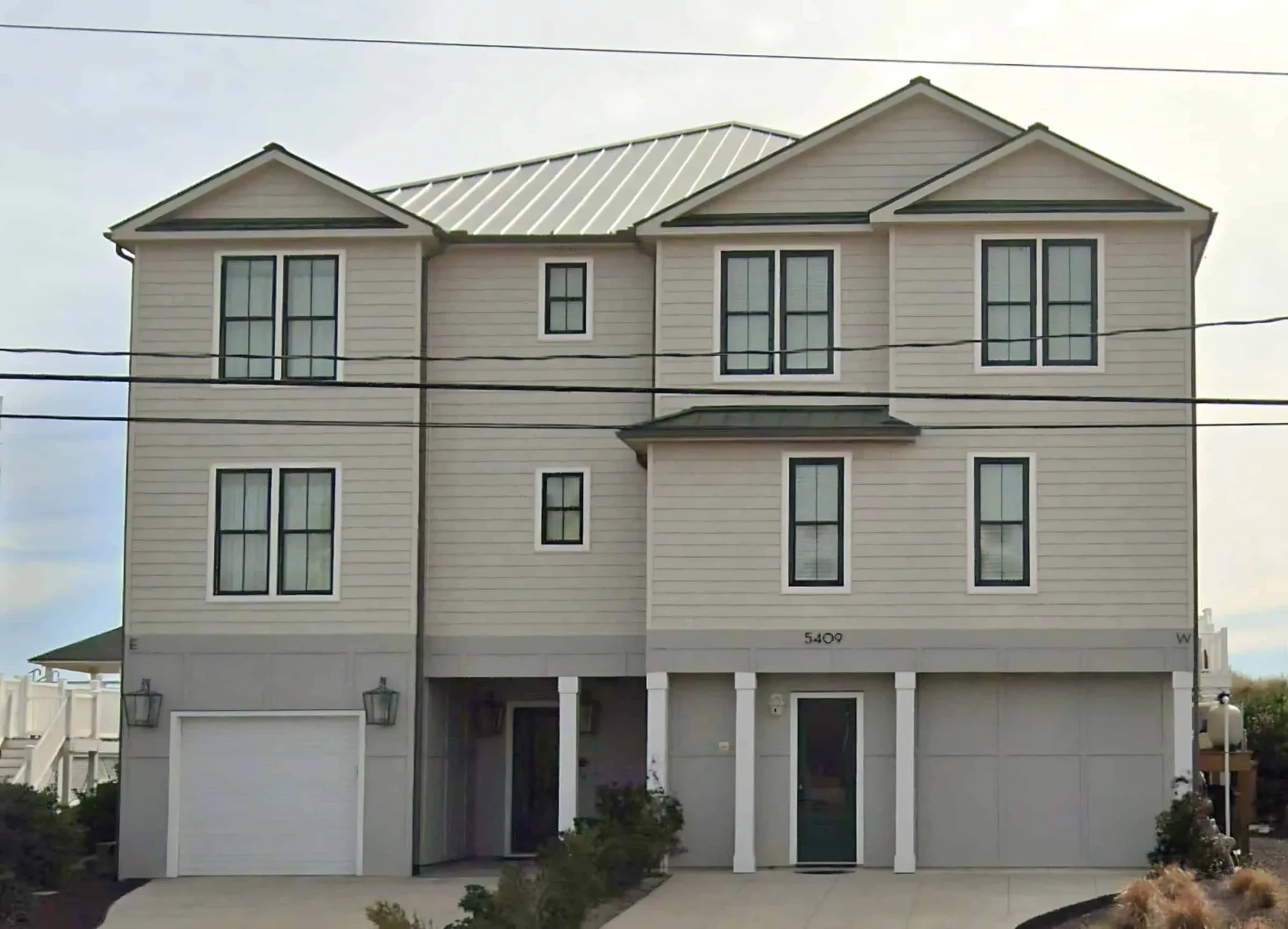 Beach Duplex Floor Plan with 4 Beds, Garage & CAD Designs