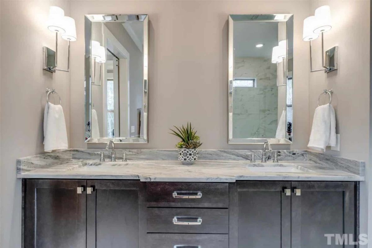 Modern Craftsman house Plan with Open Floor Designs