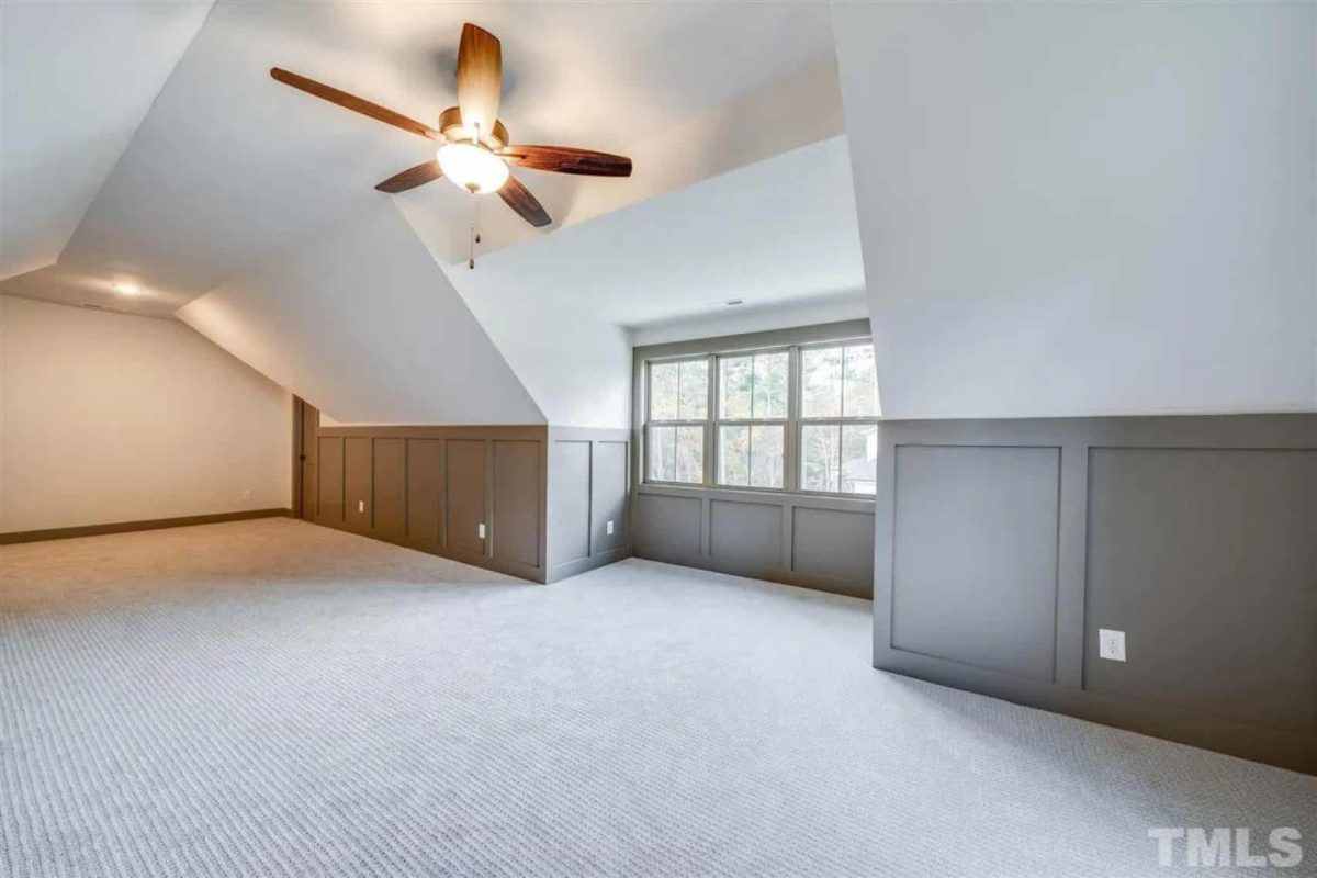 Modern Craftsman house Plan with Open Floor Designs