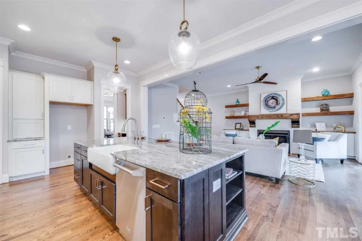 Modern Craftsman house Plan with Open Floor Designs