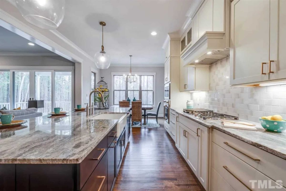 Modern Craftsman house Plan with Open Floor Designs