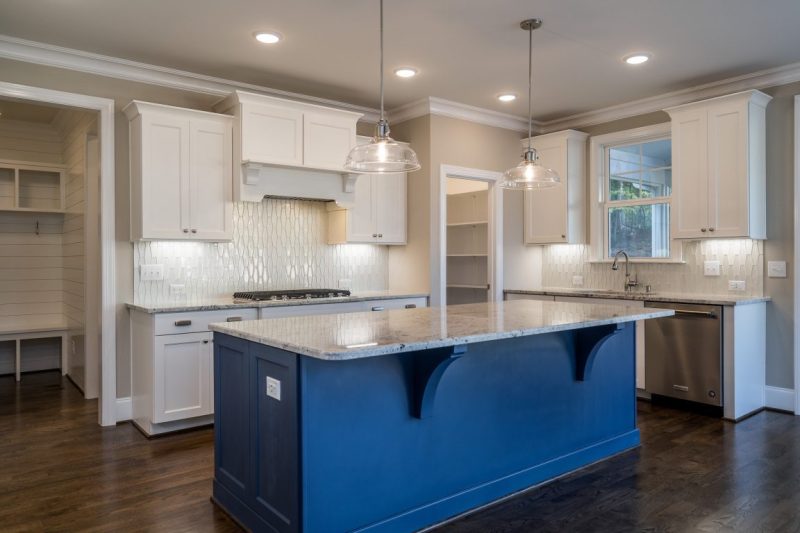 Elegant 3-Story house Plan with CAD Blueprints & Modern Designs