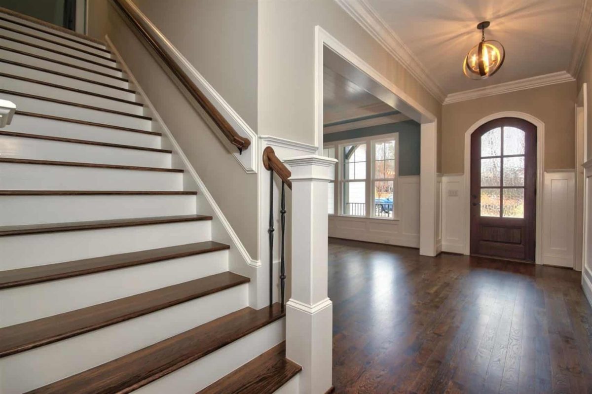 Spacious 5-Bedroom house Plan with Blueprint CAD Designs