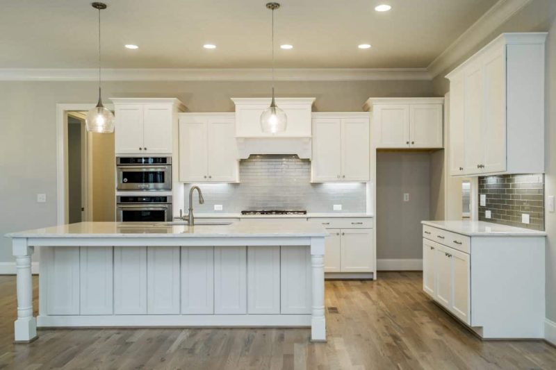 Modern 4-Bed house Plan with CAD Designs & Open Floor Plan