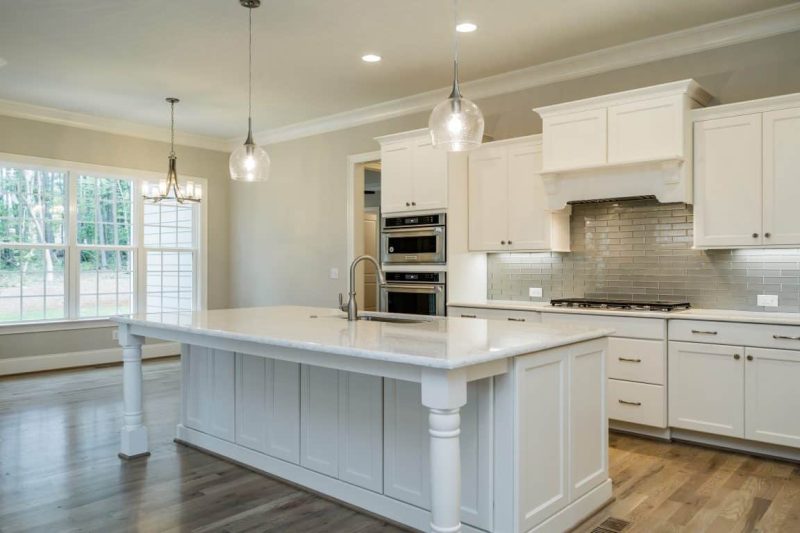 Modern 4-Bed house Plan with CAD Designs & Open Floor Plan