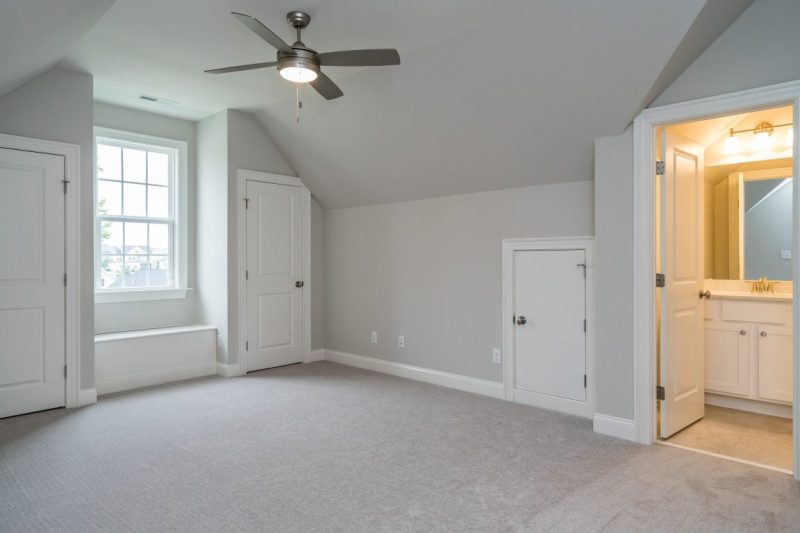 Modern 4-Bed house Plan with CAD Designs & Open Floor Plan