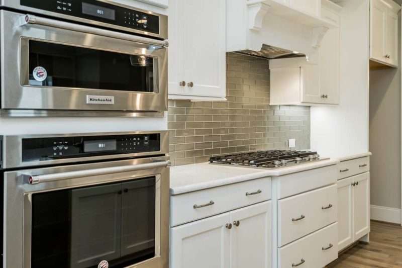 Modern 4-Bed house Plan with CAD Designs & Open Floor Plan