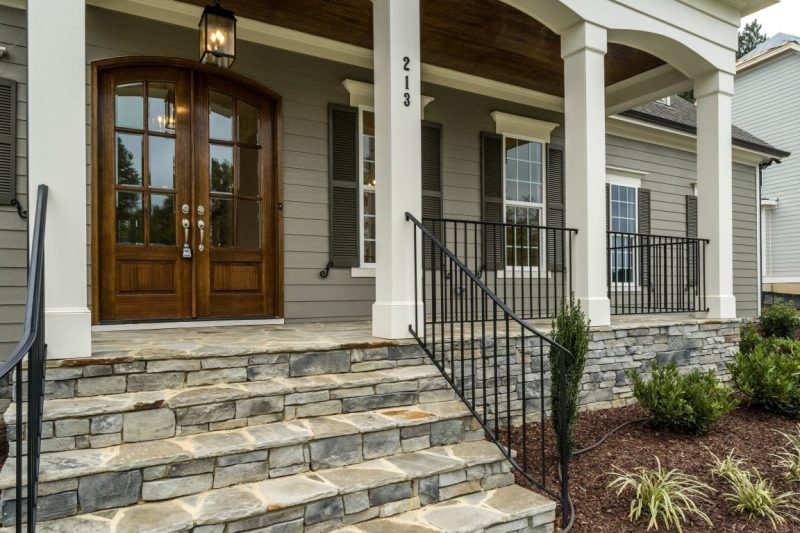 Modern 4-Bed house Plan with CAD Designs & Open Floor Plan